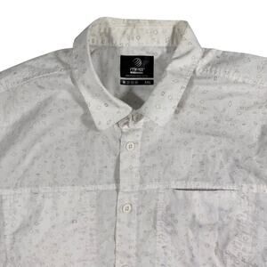 MPG Sport Button Up Shirt Mens XXL White Stretch Casual Short Sleeve